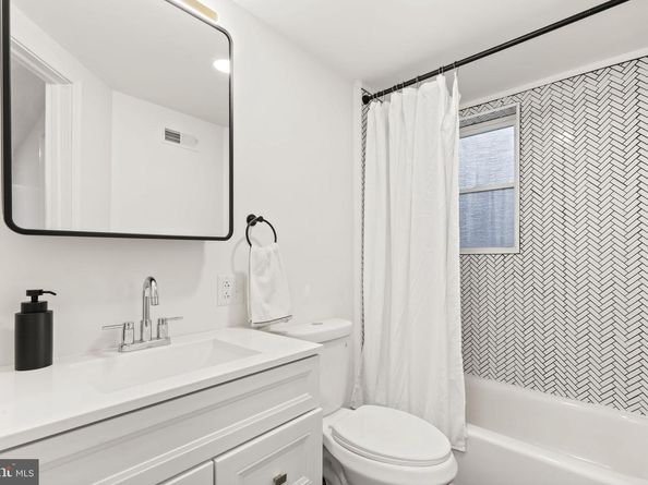 1638 Latona Street, Philadelphia PA 19146