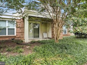 2204 Westcourt Lane 109, Herndon VA 20170