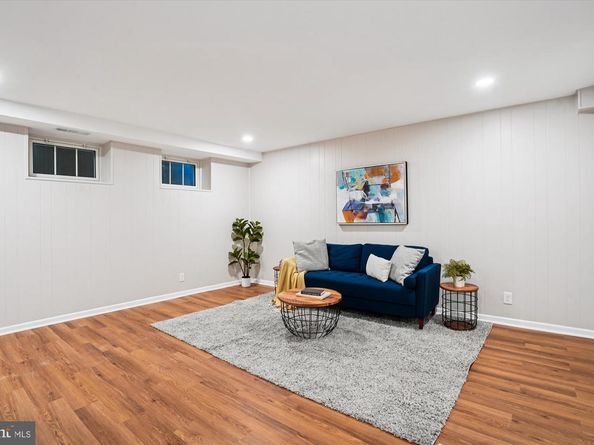 4642 31st Road S, Arlington VA 22206