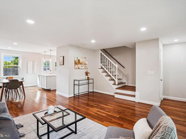 4642 31st Road S, Arlington VA 22206