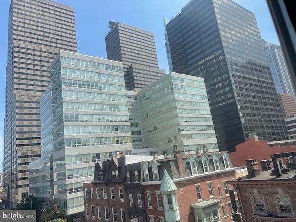 2101 Chestnut Street 504, Philadelphia PA 19103
