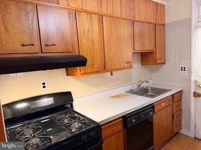 1001 30TH Street SE, Washington DC 20019