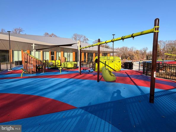 1001 30TH Street SE, Washington DC 20019