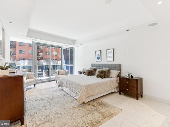 1881 N Nash Street 302, Arlington VA 22209