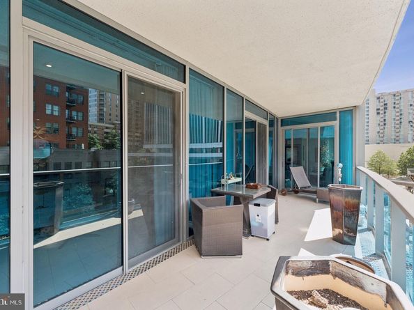 1881 N Nash Street 302, Arlington VA 22209