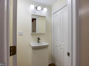 1715 S 16TH Street, Philadelphia PA 19145