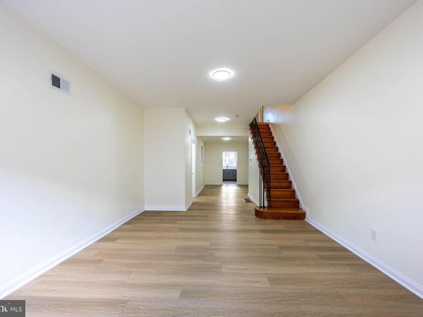 1715 S 16TH Street, Philadelphia PA 19145