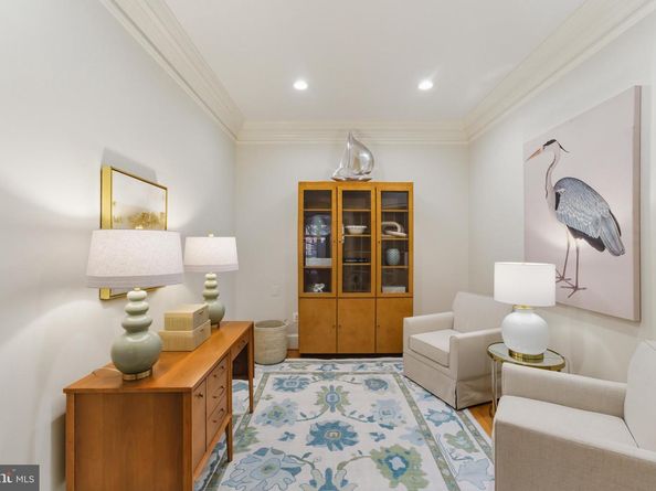 1480 Evans Farm Drive 202, Mclean VA 22101