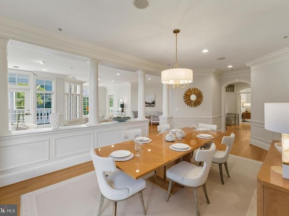 1480 Evans Farm Drive 202, Mclean VA 22101