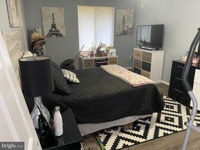 2845 Windsor Drive 302, Falls Church VA 22042