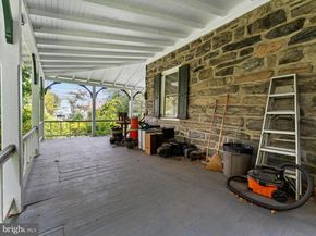 1001 E Willow Grove Avenue, Glenside PA 19038