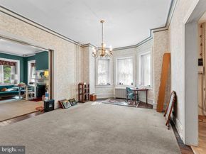 1001 E Willow Grove Avenue, Glenside PA 19038