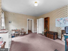 1001 E Willow Grove Avenue, Glenside PA 19038