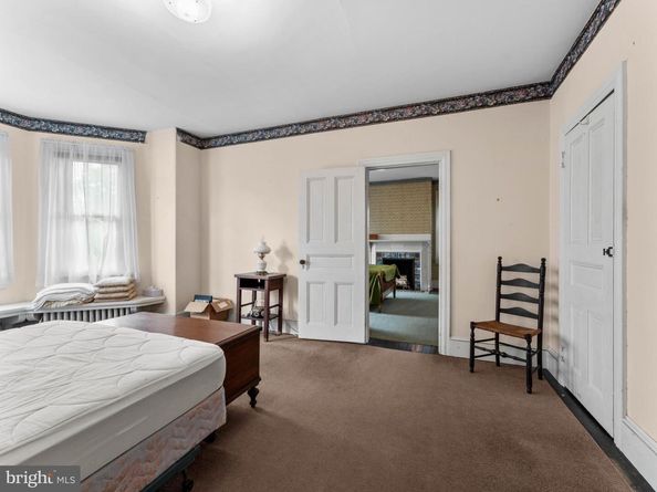 1001 E Willow Grove Avenue, Glenside PA 19038