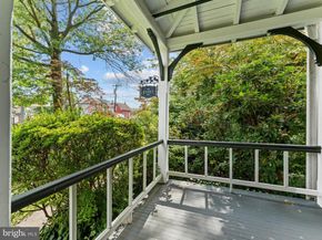 1001 E Willow Grove Avenue, Glenside PA 19038