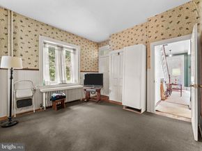 1001 E Willow Grove Avenue, Glenside PA 19038