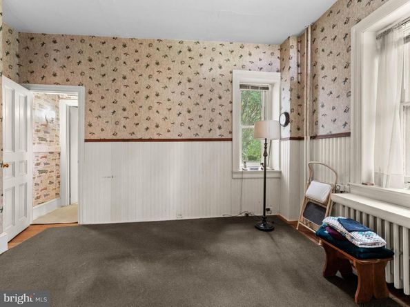 1001 E Willow Grove Avenue, Glenside PA 19038