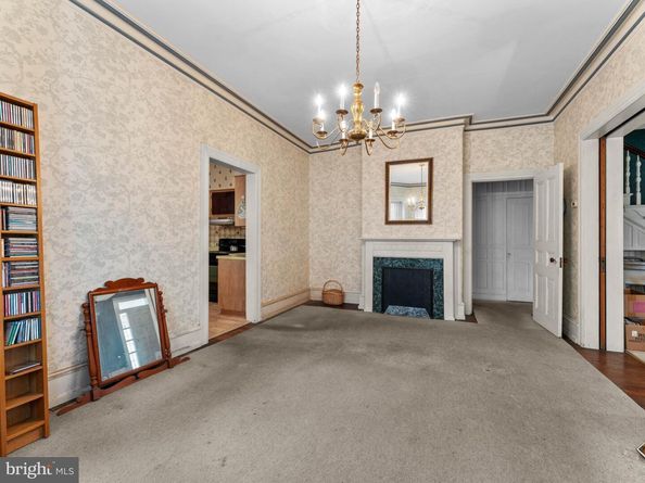 1001 E Willow Grove Avenue, Glenside PA 19038