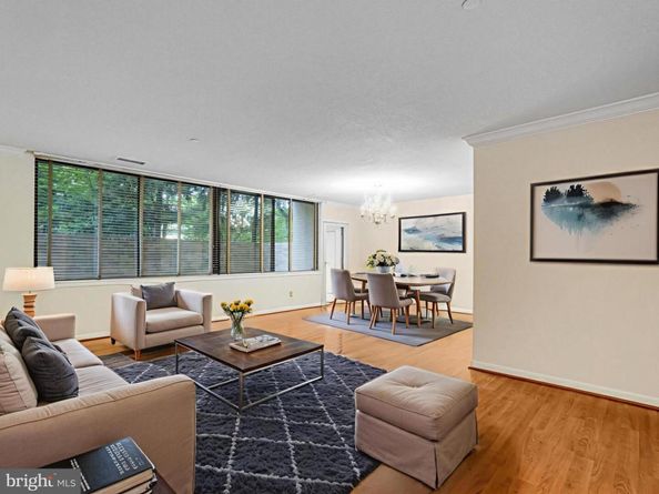 3709 S George Mason Drive T3E, Falls Church VA 22041