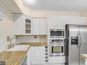 3709 S George Mason Drive T3E, Falls Church VA 22041