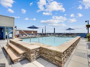 1021 N Garfield Street 117, Arlington VA 22201