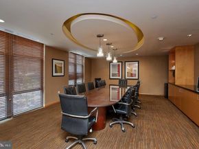 1021 N Garfield Street 117, Arlington VA 22201