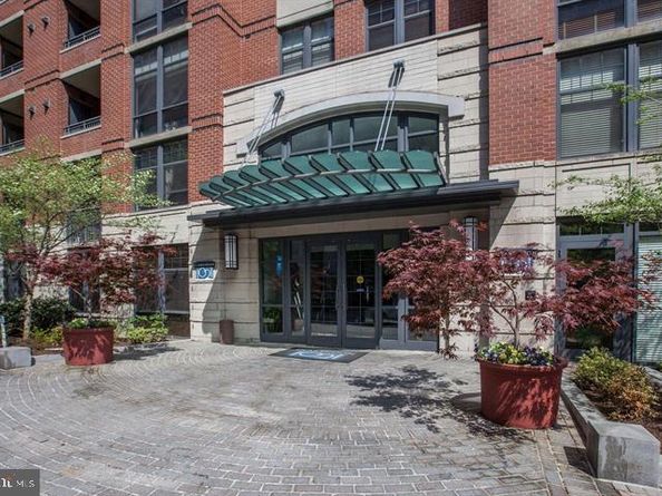 1021 N Garfield Street 117, Arlington VA 22201