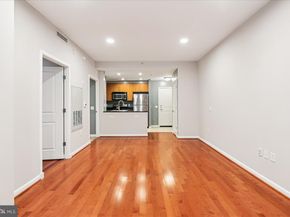 1021 N Garfield Street 117, Arlington VA 22201