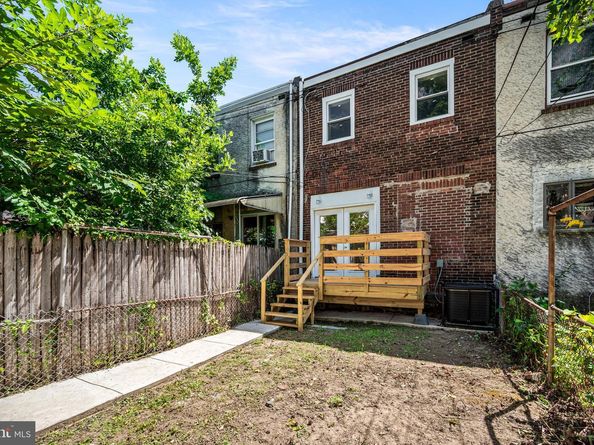7147 Guyer Avenue, Philadelphia PA 19153