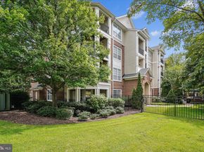 12953 Centre Park Circle 222, Herndon VA 20171
