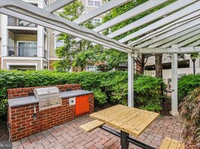 12953 Centre Park Circle 222, Herndon VA 20171