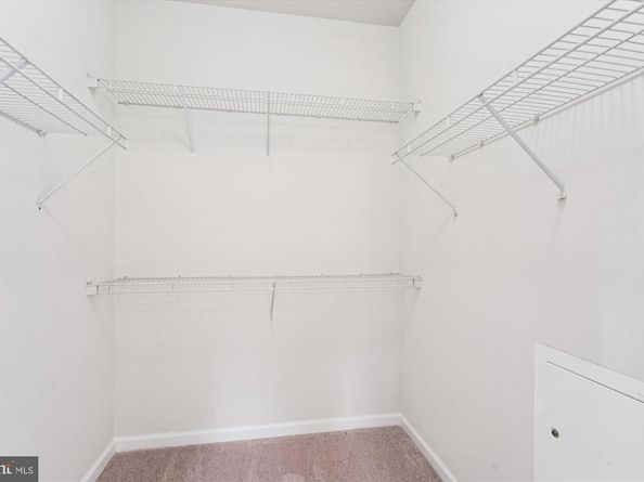 12953 Centre Park Circle 222, Herndon VA 20171