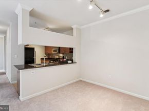 12953 Centre Park Circle 222, Herndon VA 20171