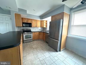 8137 Farnsworth Street, Philadelphia PA 19152