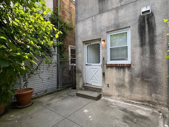 2019 N 4TH Street, Philadelphia PA 19122