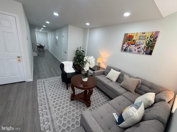 2019 N 4TH Street, Philadelphia PA 19122