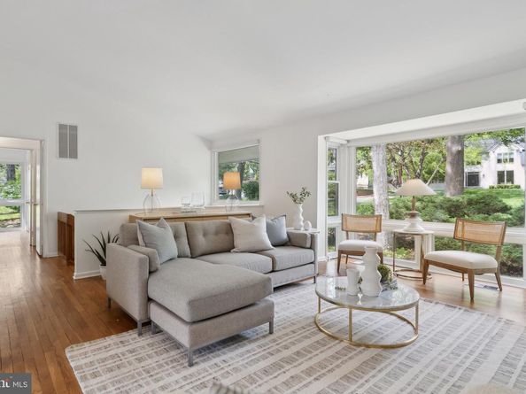 8300 Tomlinson Avenue, Bethesda MD 20817
