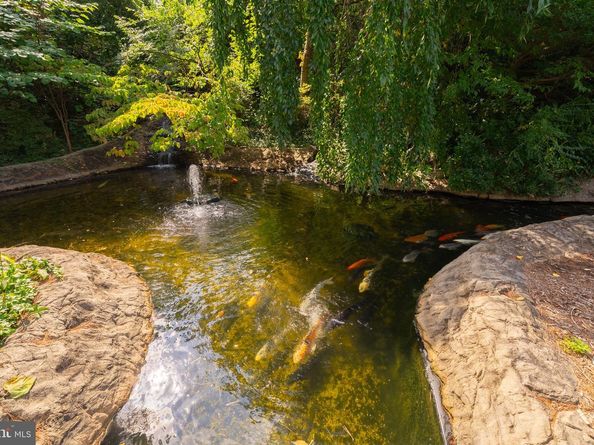 7640 Provincial Drive 214, Mclean VA 22102