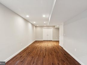 231 W Thompson Street, Philadelphia PA 19122