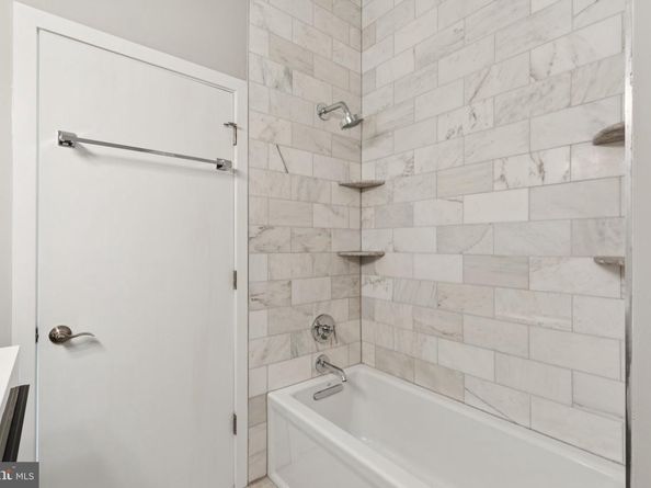 231 W Thompson Street, Philadelphia PA 19122