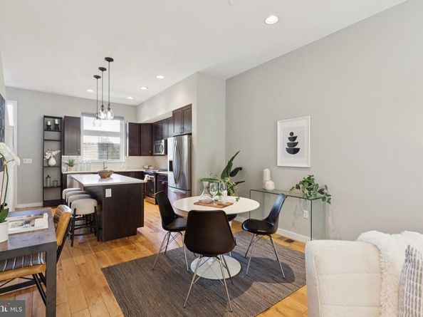 231 W Thompson Street, Philadelphia PA 19122