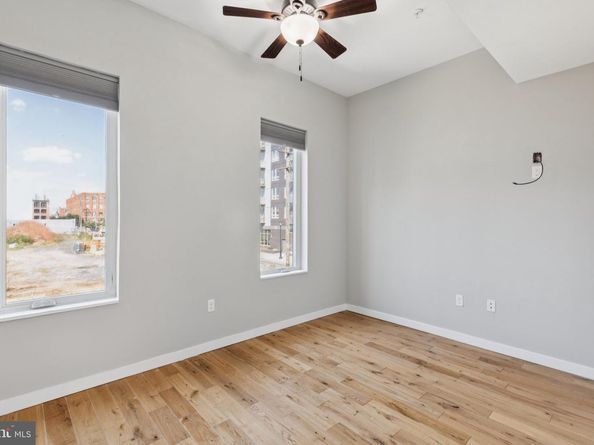 231 W Thompson Street, Philadelphia PA 19122