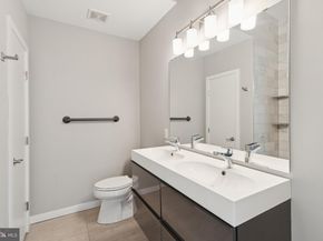 231 W Thompson Street, Philadelphia PA 19122