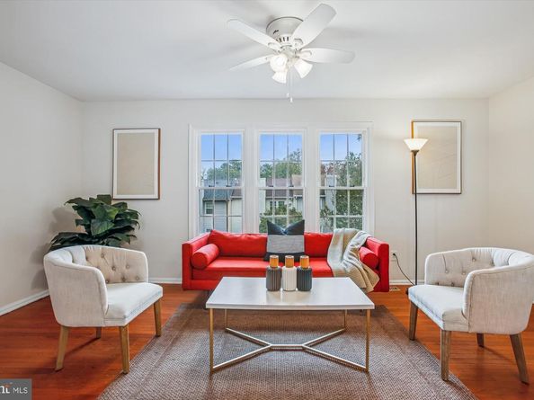 2757 Stone Hollow Drive, Vienna VA 22180