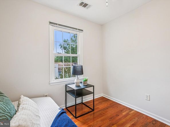2757 Stone Hollow Drive, Vienna VA 22180