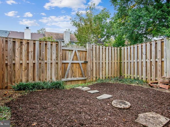 2757 Stone Hollow Drive, Vienna VA 22180