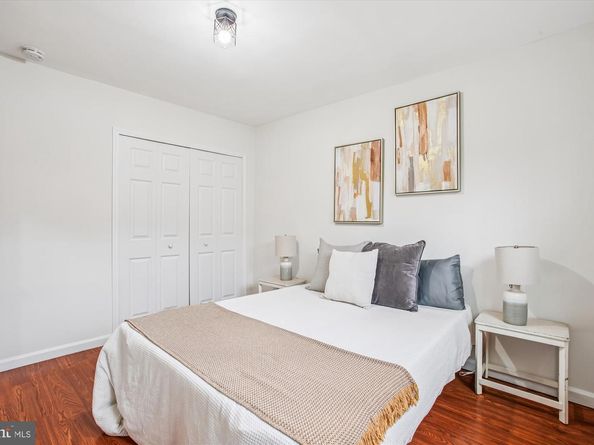 2757 Stone Hollow Drive, Vienna VA 22180