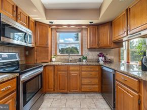 428 Fox Hollow Drive, Feasterville Trevose PA 19053