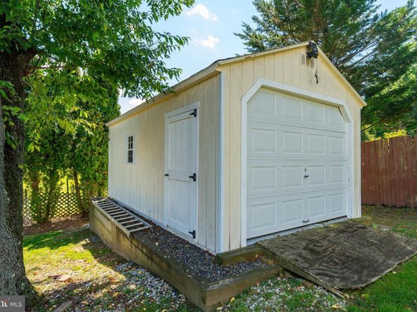 428 Fox Hollow Drive, Feasterville Trevose PA 19053