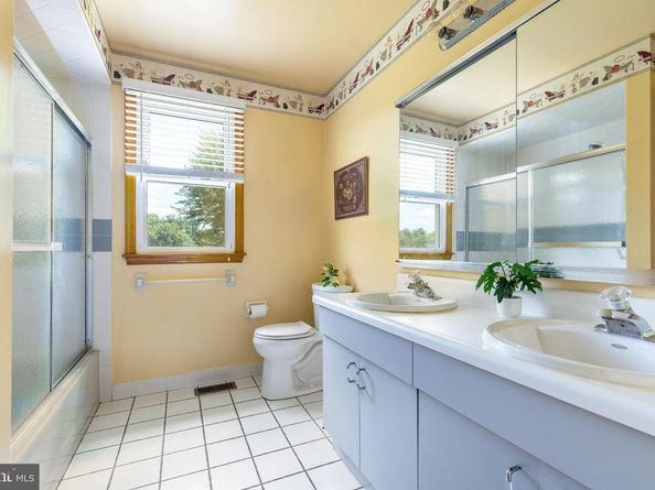 428 Fox Hollow Drive, Feasterville Trevose PA 19053
